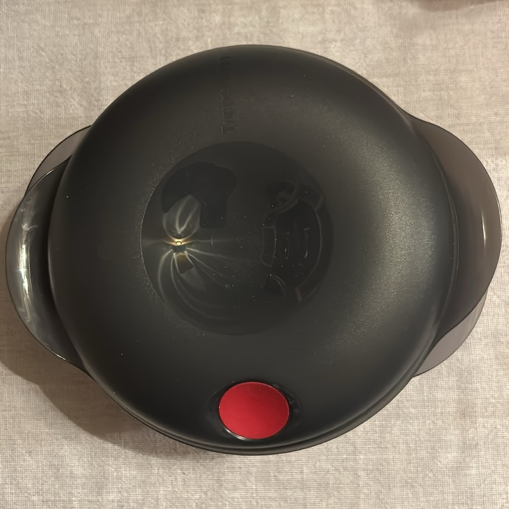 Tupperware - Picture 2 of 11